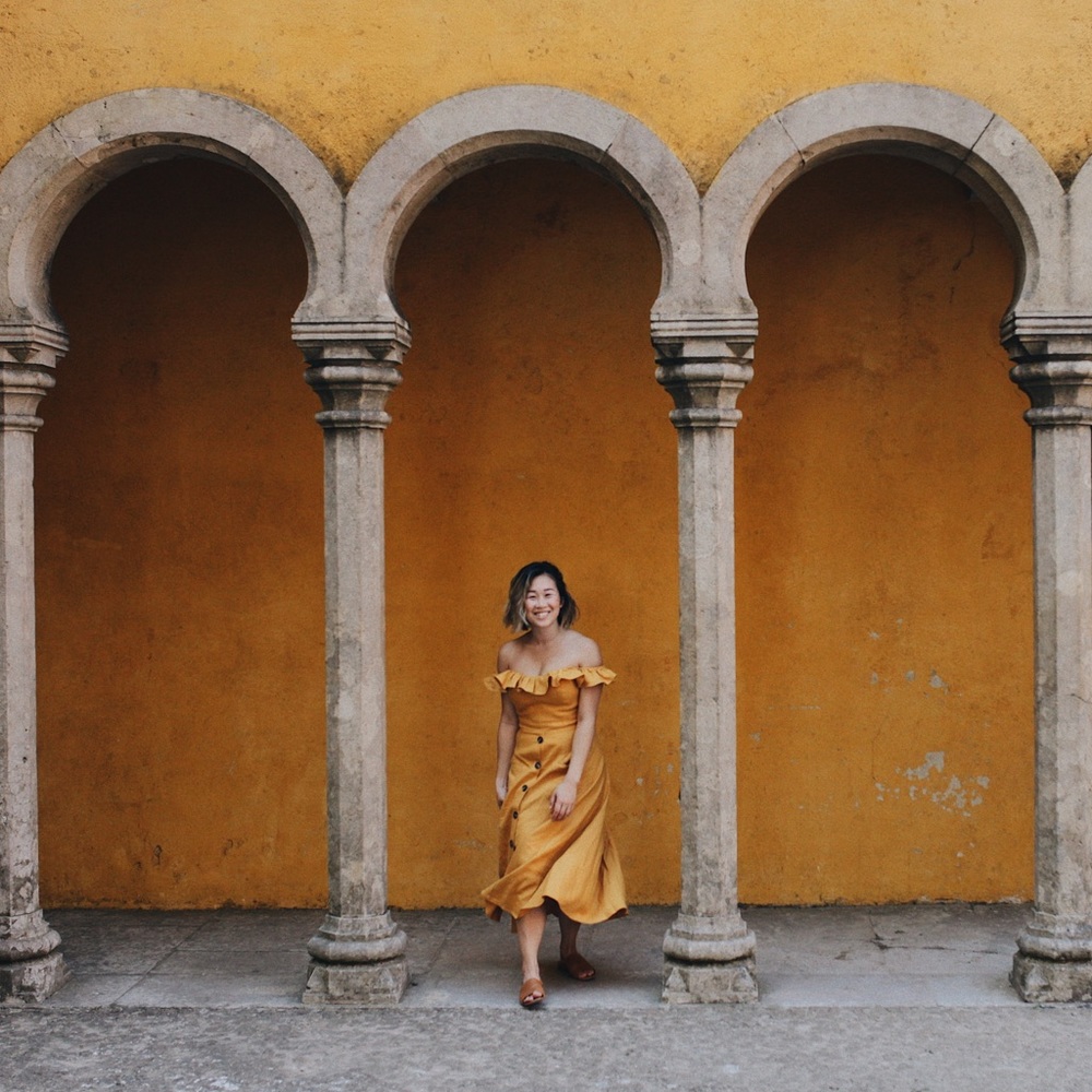 Ruffle off-the-shoulder linen dress